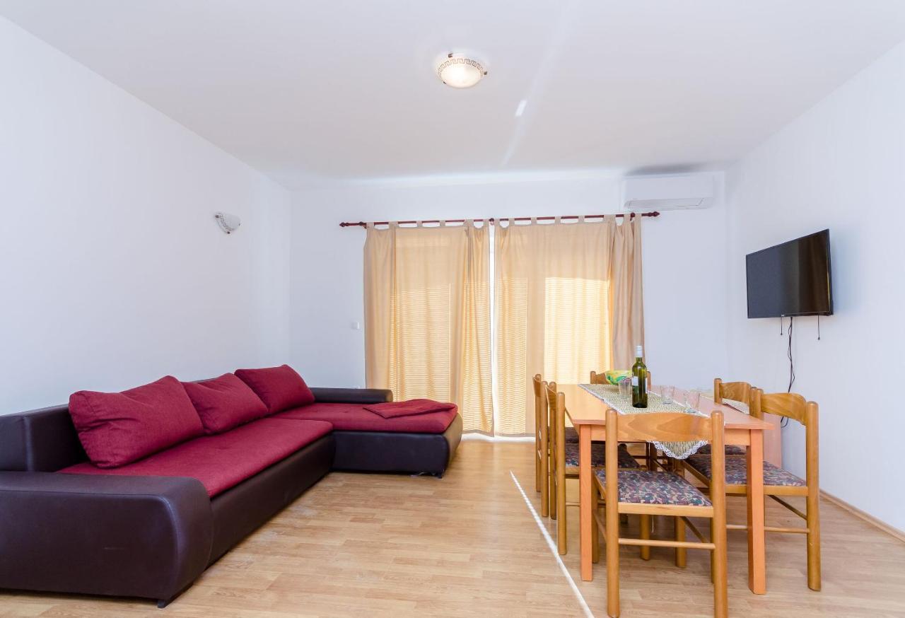 Apartments Alex Lopar Kültér fotó